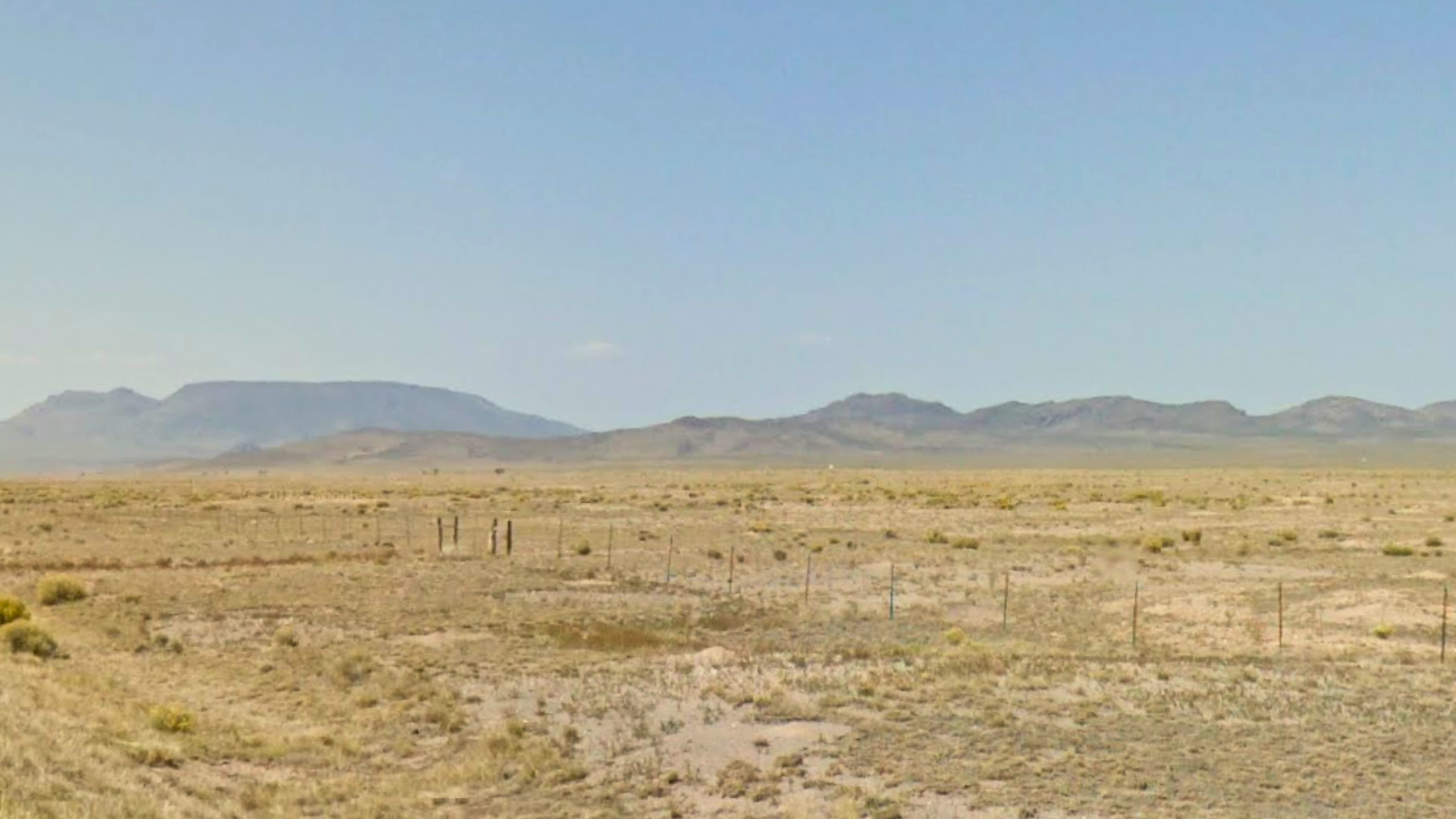 Test Wide-Open Mountain Views and Easy Road Access