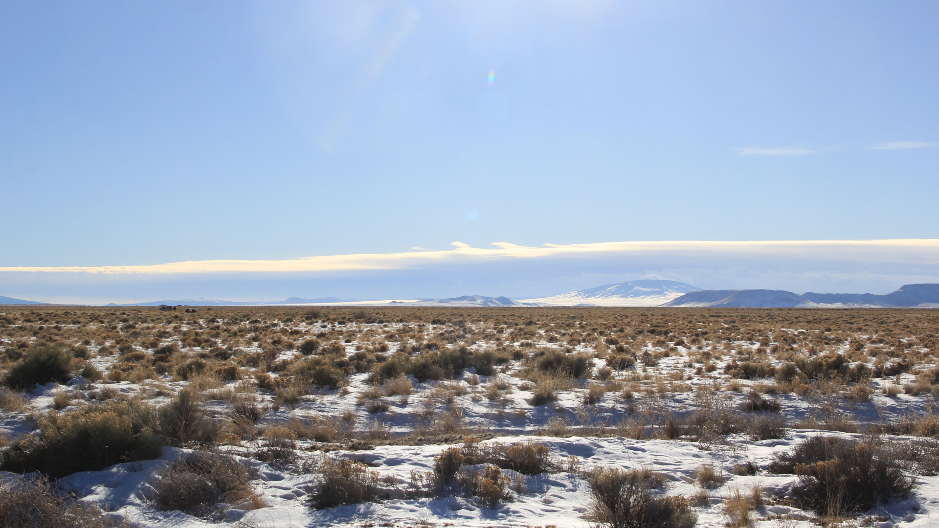 Wide-Open Mountain Views and Easy Road Access